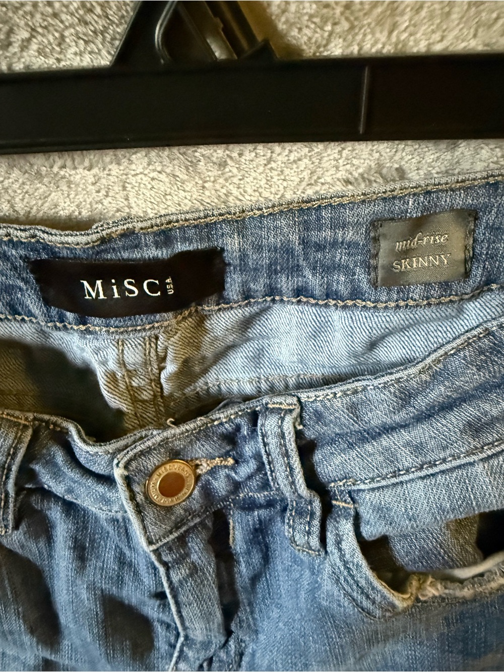 Cropped Distressed Ankle Jeans in Medium Blue - Picture 3 of 6